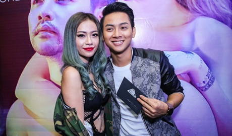 Hoai Lam den chuc mung Mi-A ra san pham moi hinh anh