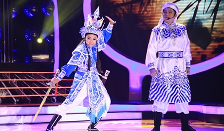 Phuong My Chi vao thang chung ket Guong mat than quen nhi hinh anh