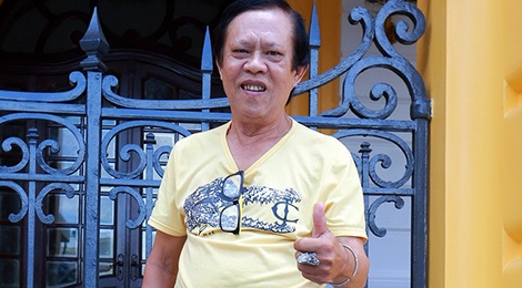 'Vua nhac sen' Vinh Su ke ve chuyen trang hoa voi 4 nguoi vo hinh anh