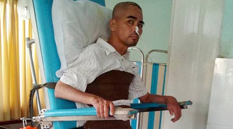 Dien vien Nguyen Hoang xuat vien sau hon 2 thang dieu tri hinh anh