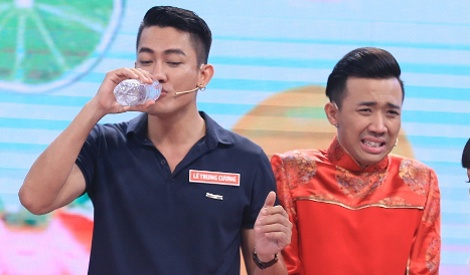 Tran Thanh che nguoi mau Le Trung Cuong luoi bieng hinh anh