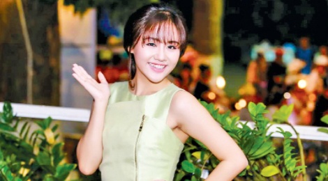 Van Mai Huong: 'Ban trai toi phai vung chai ve kinh te' hinh anh