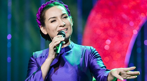 Phi Nhung hat khong lay cat-xe, ung ho them 10 trieu dong hinh anh