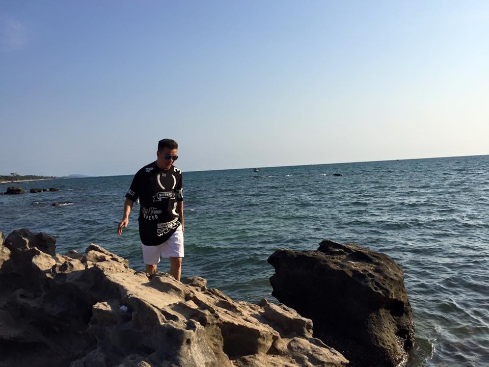 Mr. Đàm giúp đỡ cụ già 83 tuổi ảnh 2 Mr. Dam giup do cu gia 83 tuoi anh 2