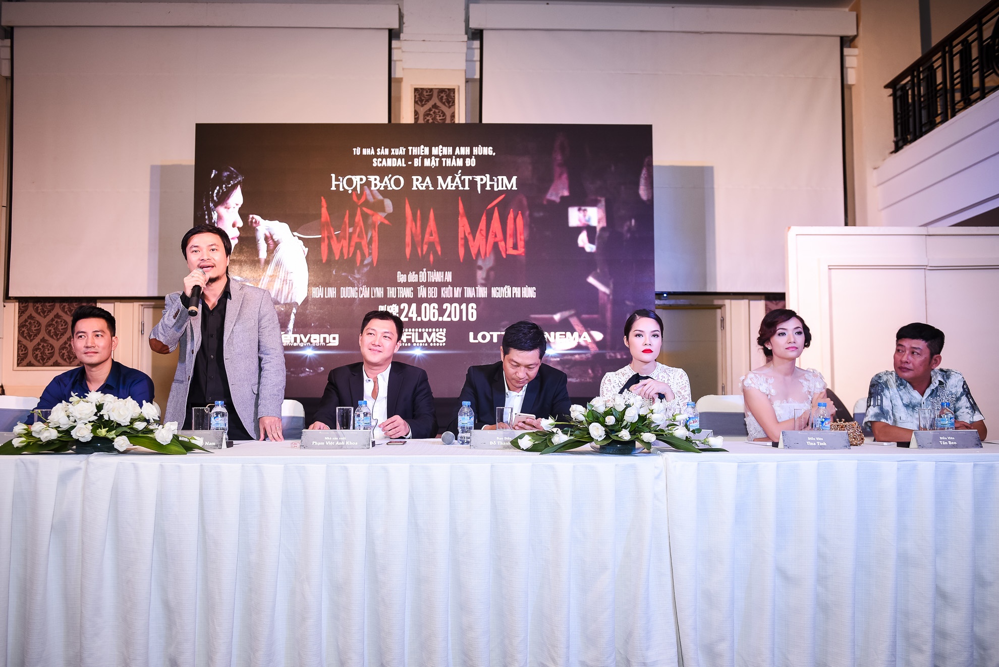 Mặt nạ của Tinna Tình dựng thành phim ảnh 7 Mat na cua Tinna Tinh dung thanh phim anh 7