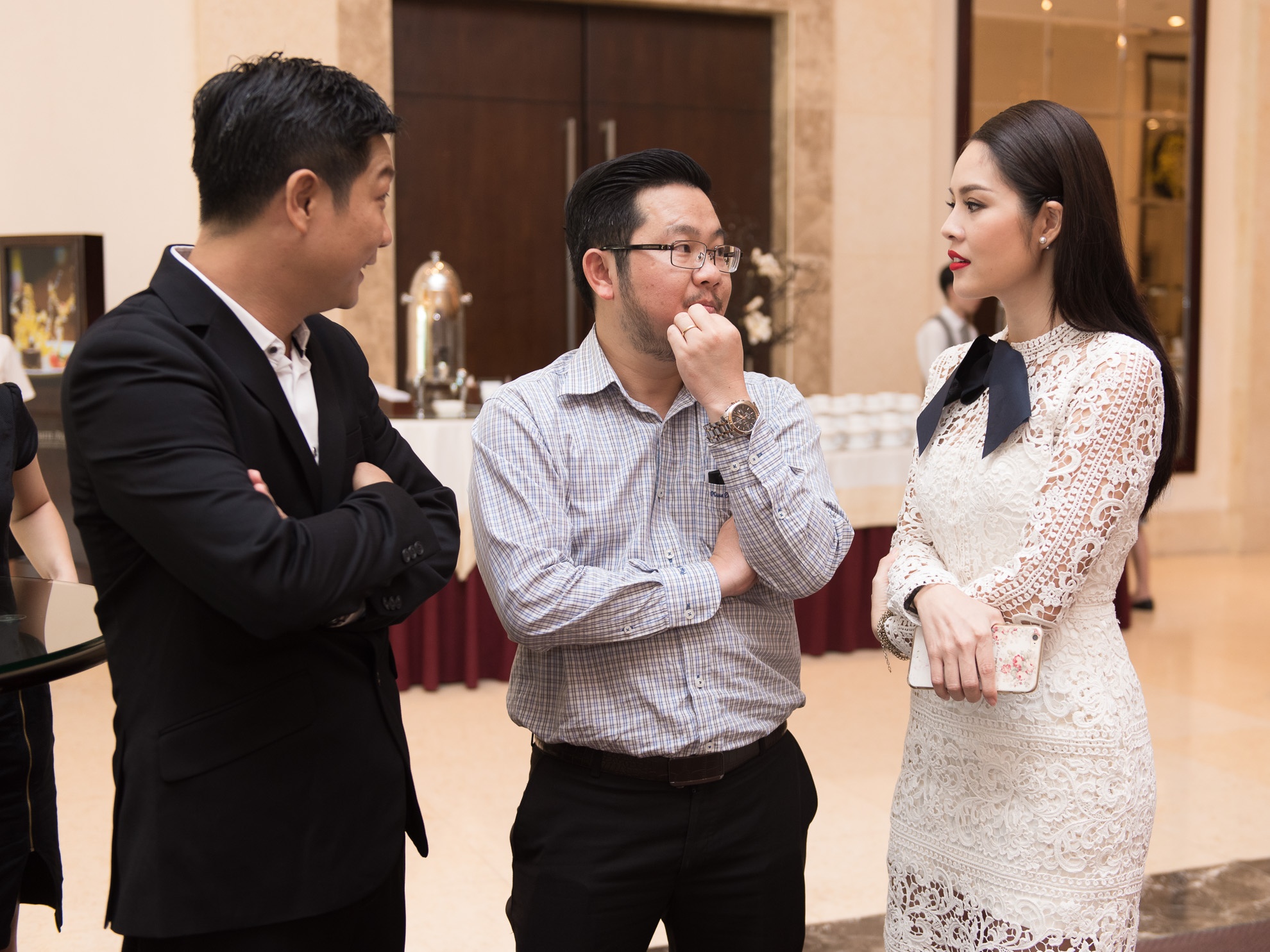 Mặt nạ của Tinna Tình dựng thành phim ảnh 6 Mat na cua Tinna Tinh dung thanh phim anh 6