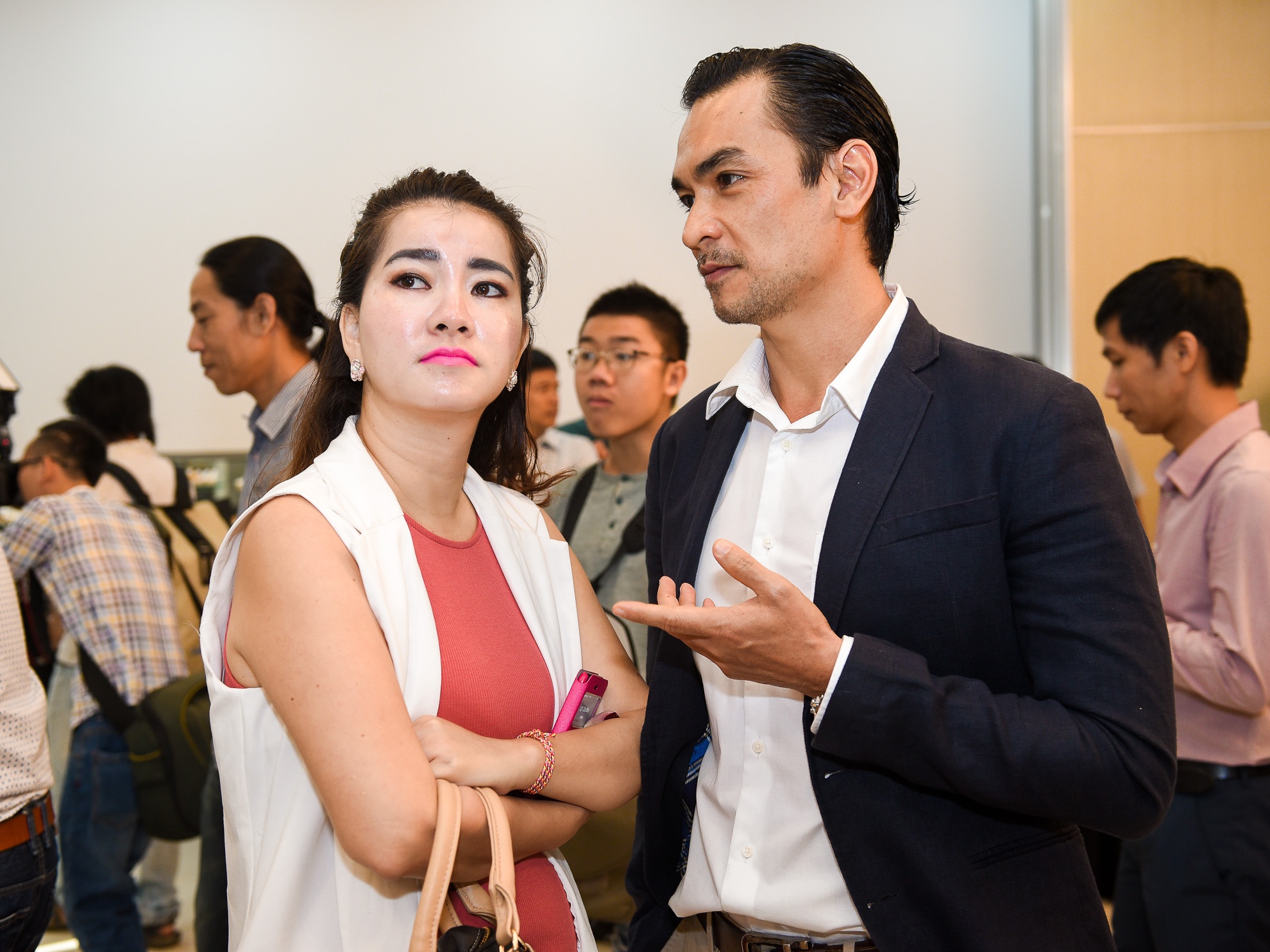 Chi Bao lap Mang xa hoi Hieu ve trai tim,  Chi Bao giup do nguoi ngheo anh 2