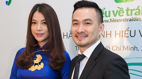 Chi Bao van dong hon 100 nghe si lam tu thien hinh anh