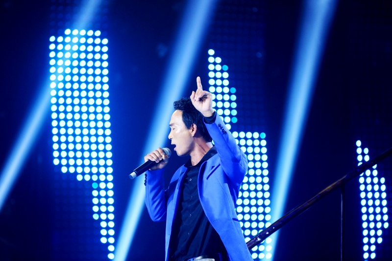 Dong Dao gap tinh huong kho xu tren san khau anh 7