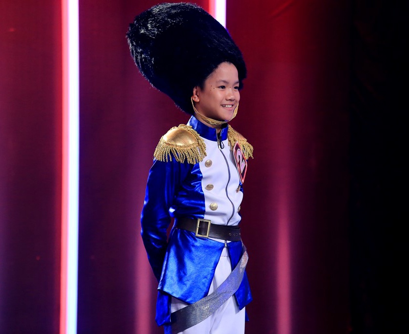 Ly Nha Ky tang 50 trieu cho Nguoi bi an anh 12