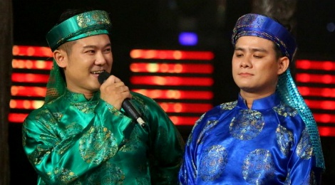 Van Quang Long hat lac giong nhung van nhan diem cao nhat hinh anh