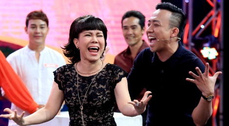Viet Huong - Tran Thanh 'dan mat' nguoi choi game show hinh anh