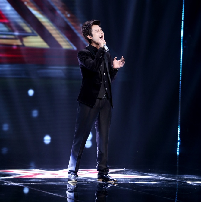 X-Factor kem hap dan trong tran dau tien anh 2