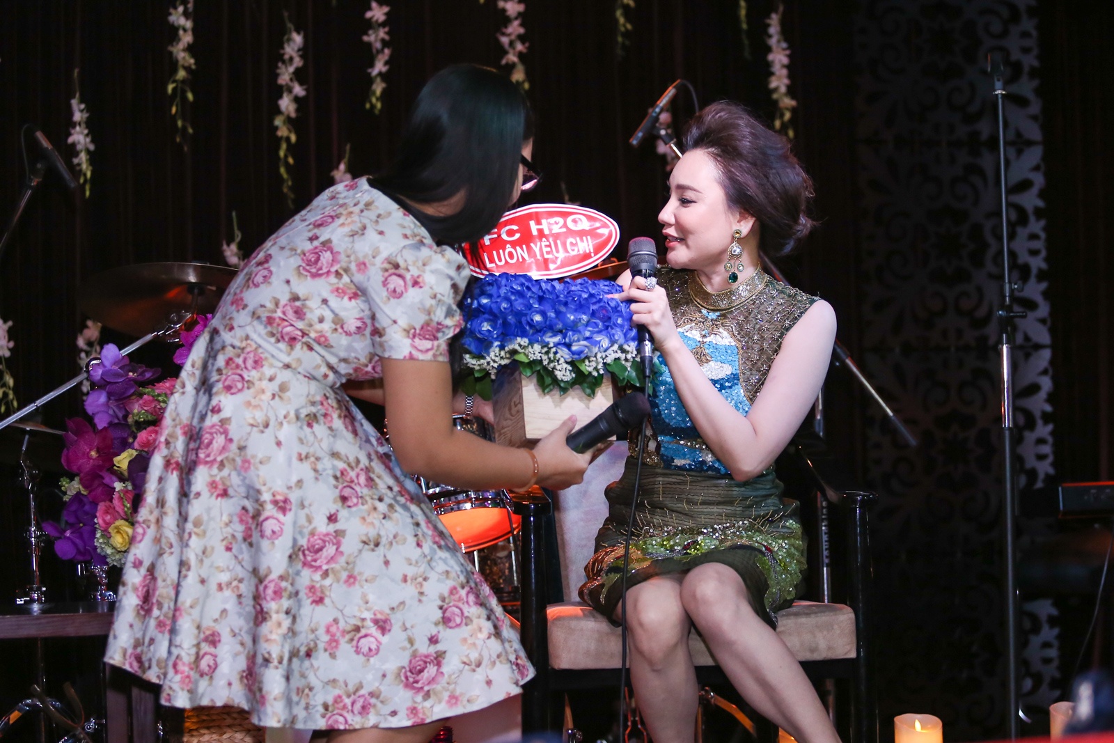 Hồ Quỳnh Hương lo sợ bị lãng quên ảnh 8 Ho Quynh Huong lo so bi lang quen anh 8