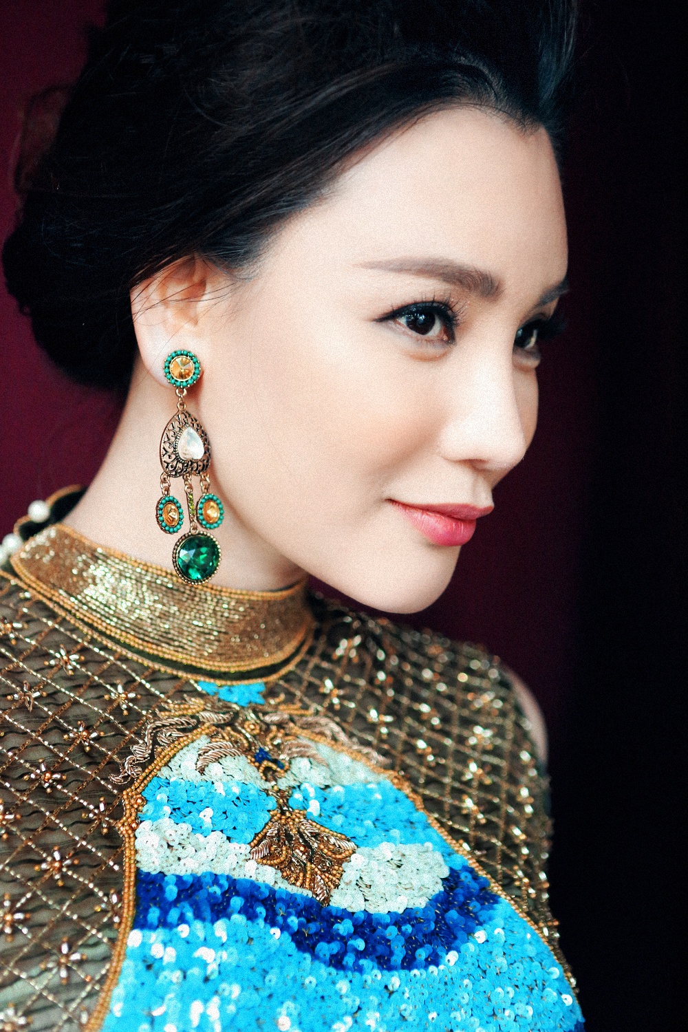 Hồ Quỳnh Hương không còn phù hợp với showbiz ảnh 2 Ho Quynh Huong khong con phu hop voi showbiz anh 2
