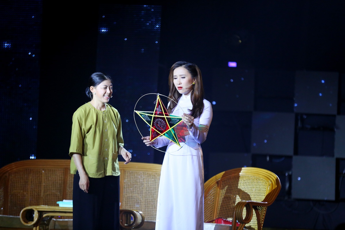 Hoai Linh khoc o Ngoi sao phuong Nam anh 11