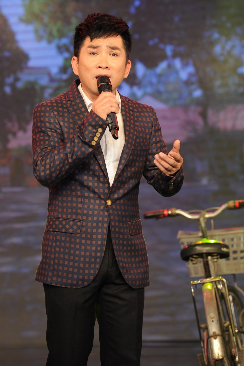 Phi Nhung nho co nhac si Thanh Son anh 12