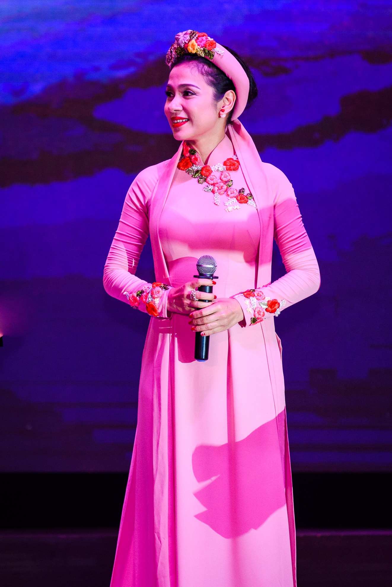 Hinh anh Live show Quach Tuan Du anh 10