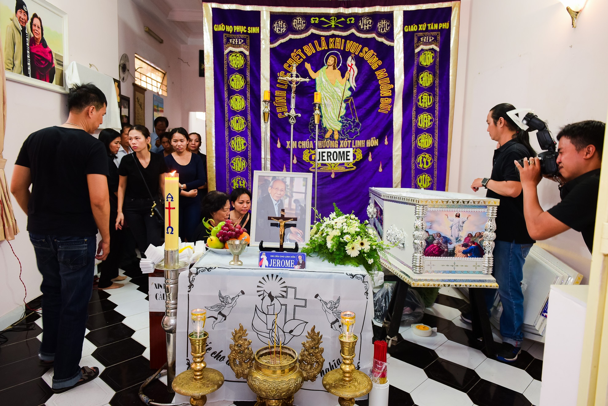 Dam tang nhac si Nguyen Anh 9 anh 1