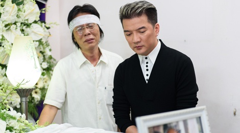 Dam Vinh Hung ngam ngui den vieng nhac si Nguyen Anh 9 hinh anh