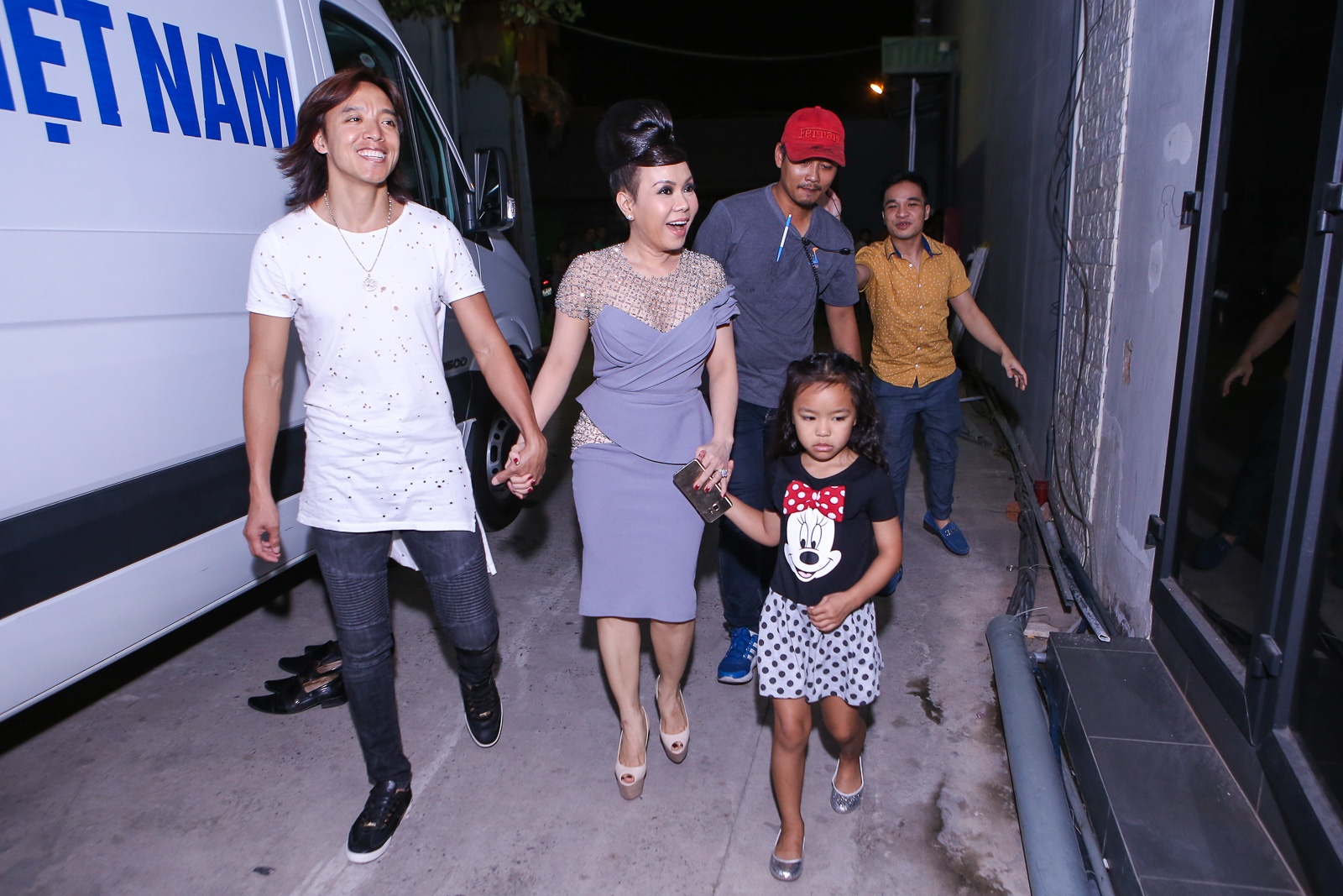 chồng và con gái Việt Hương ảnh 1 chong va con gai Viet Huong anh 1