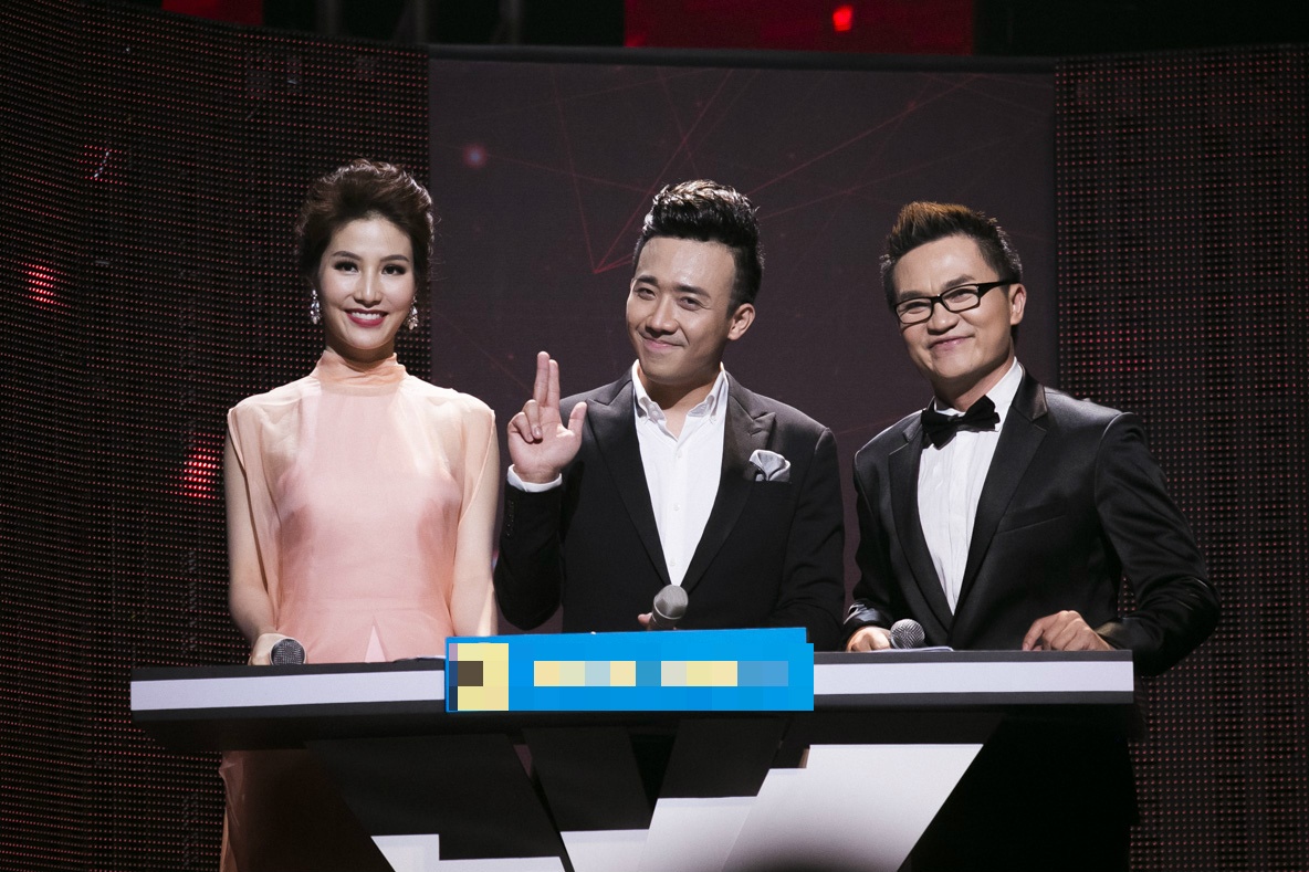 Trấn Thành hát khuấy động sân khấu ảnh 4 Tran Thanh hat khuay dong san khau anh 4