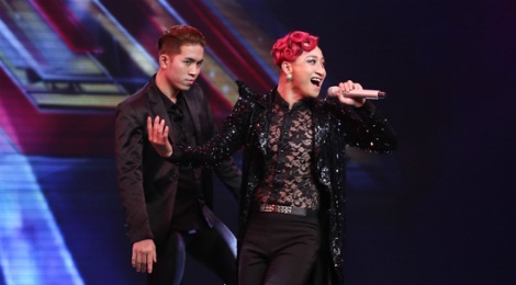 Vu cong phi gioi tinh gay tranh cai cho bo tu X-Factor hinh anh