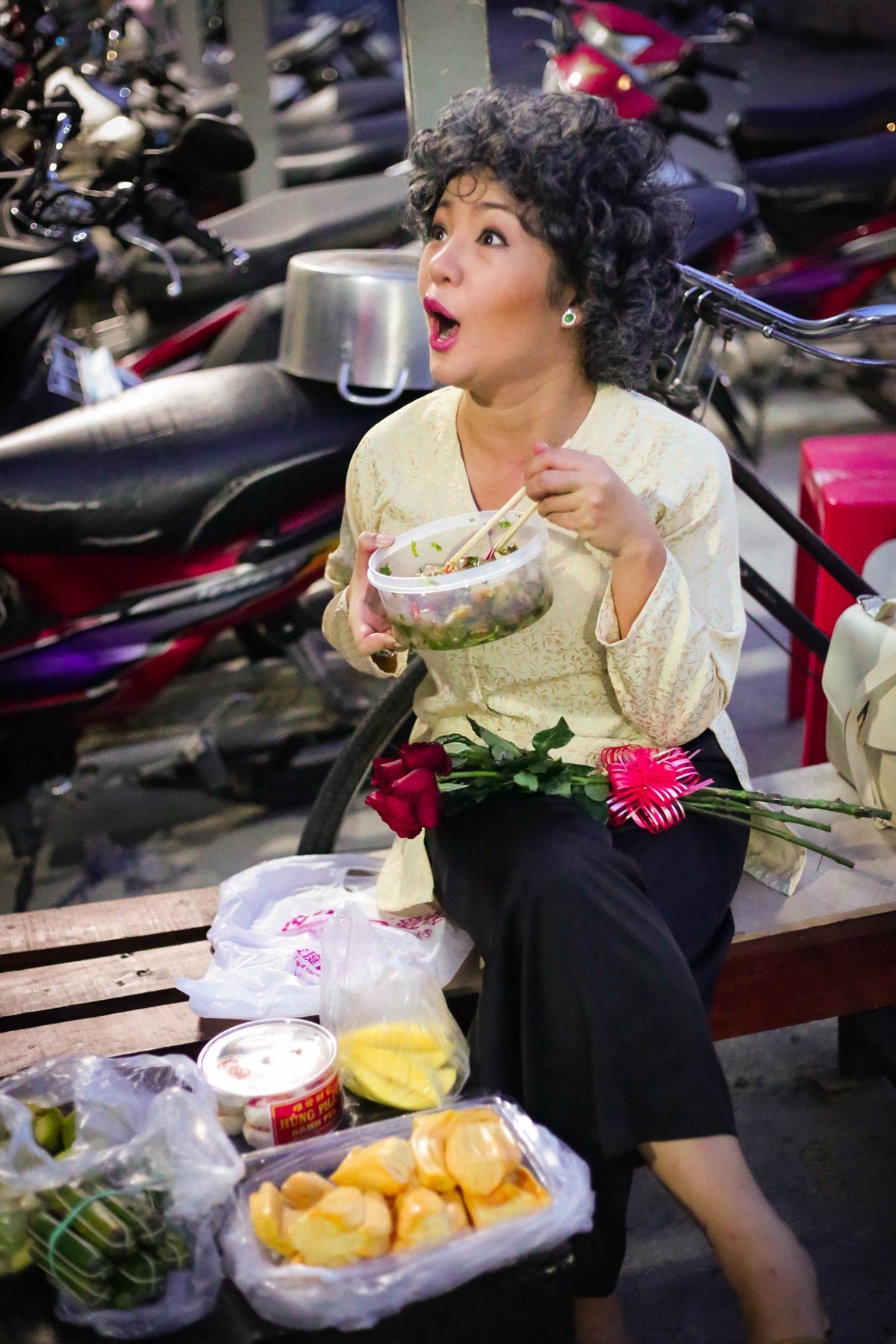 Le Khanh - Thuy Nga noi tieng Campuchia anh 6