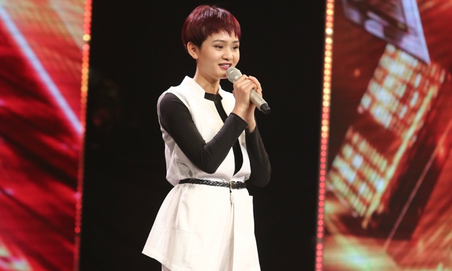 Ho Thi Hien hat vi bi nguoi yeu bo hinh anh