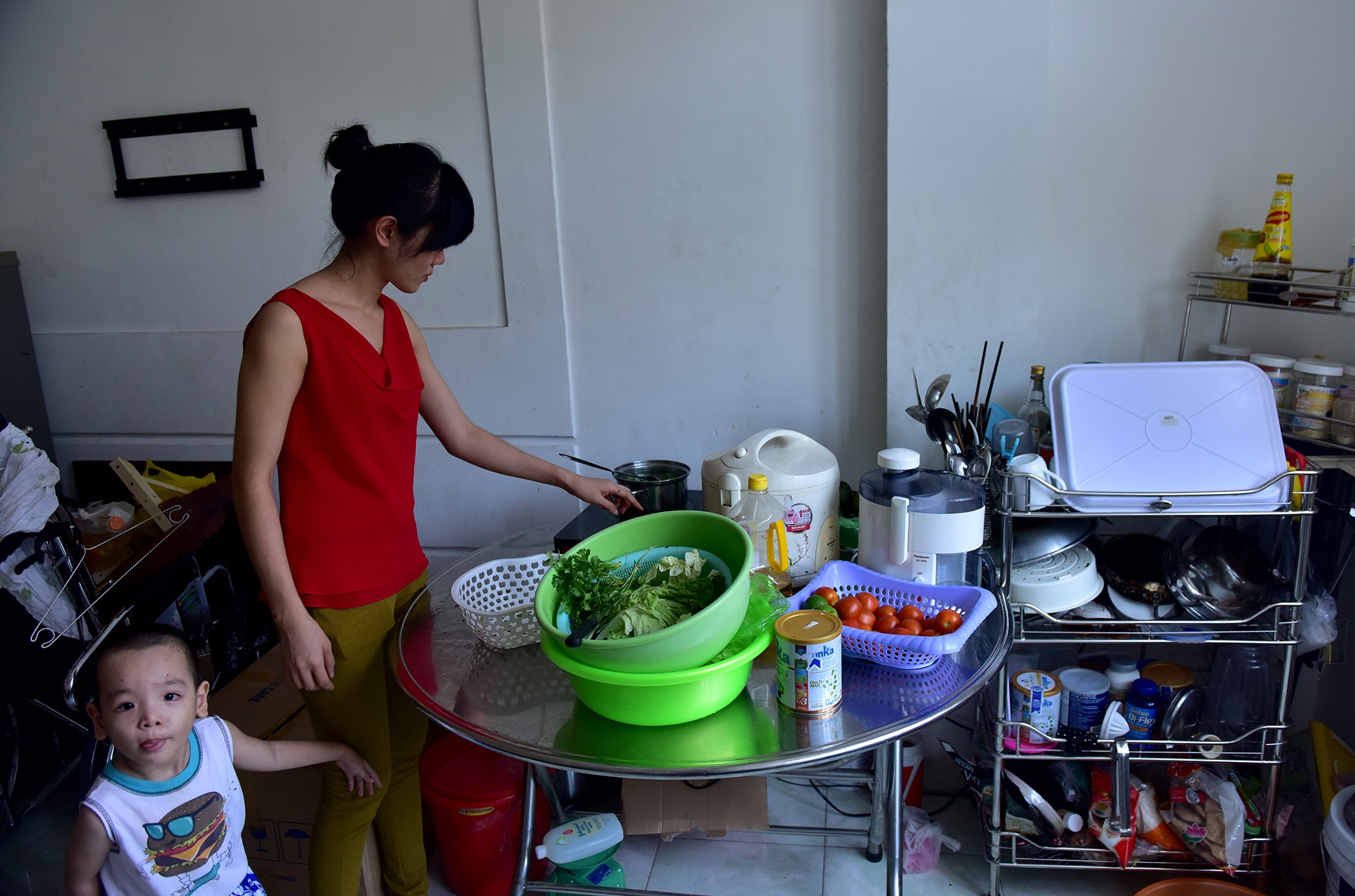 vo Nguyen Hoang mo quan ca phe anh 5