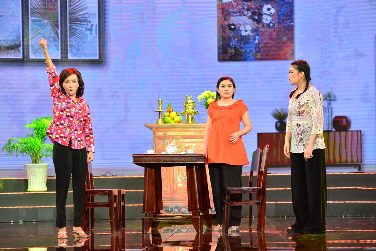 Vo va con gai Kim Tu Long chia se bi quyet day chong hinh anh