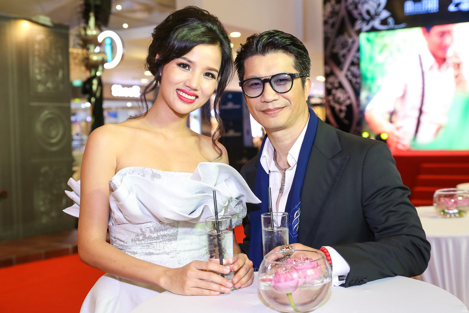 Quý Bình Minh Hằng ảnh 10 Quy Binh Minh Hang anh 10