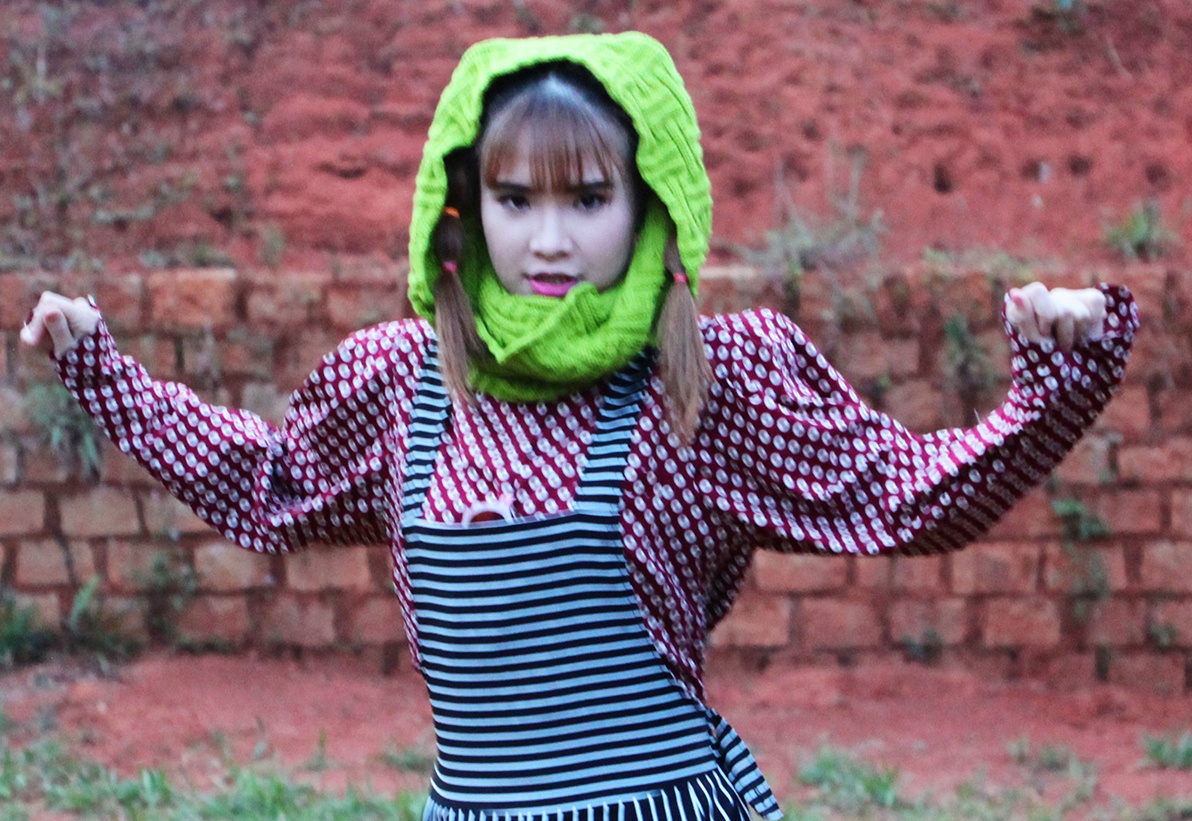 Teaser phim kinh di Mat na mau hinh anh