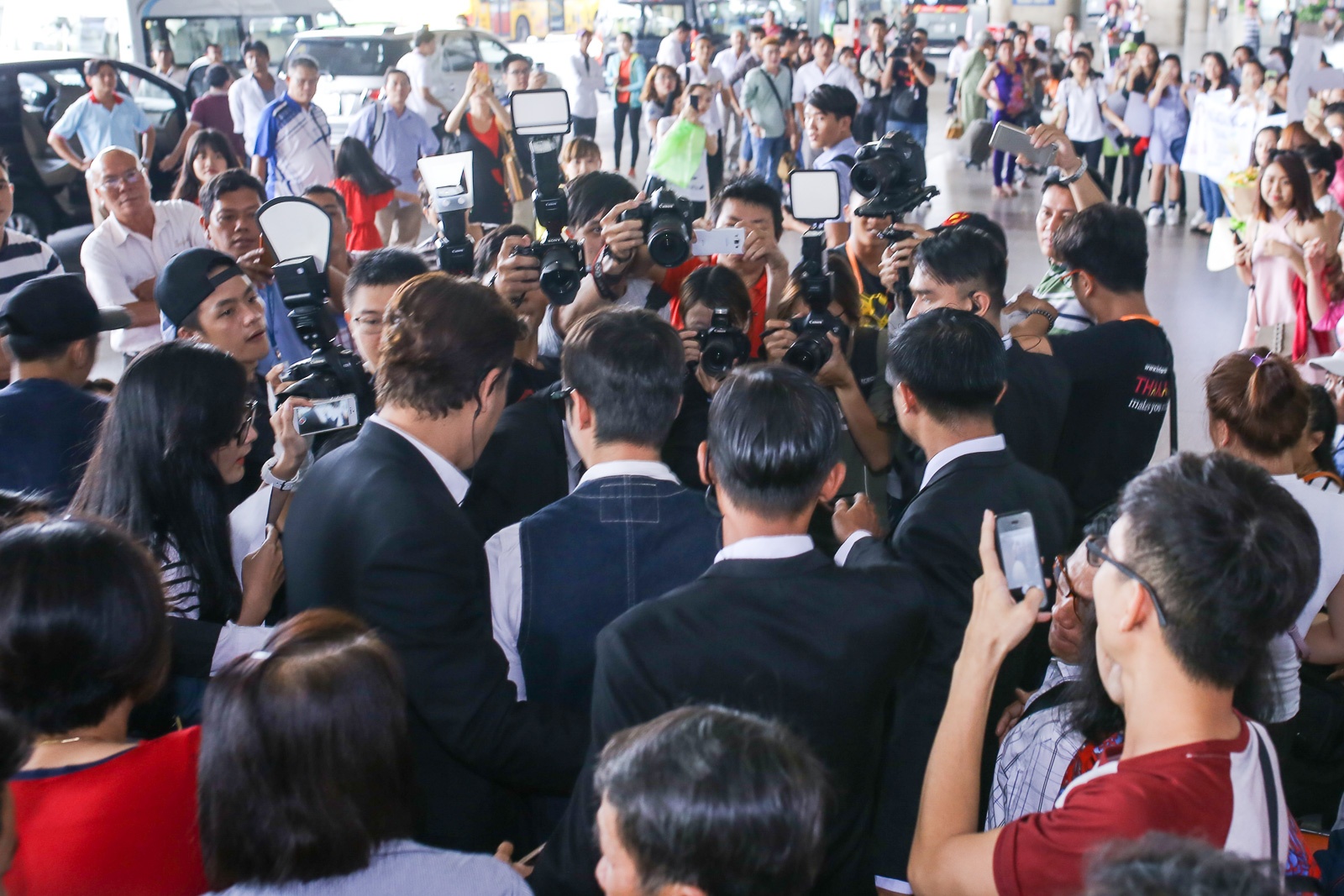 Mario Maurer qua Việt Nam lần 2 ảnh 5 Mario Maurer qua Viet Nam lan 2 anh 5