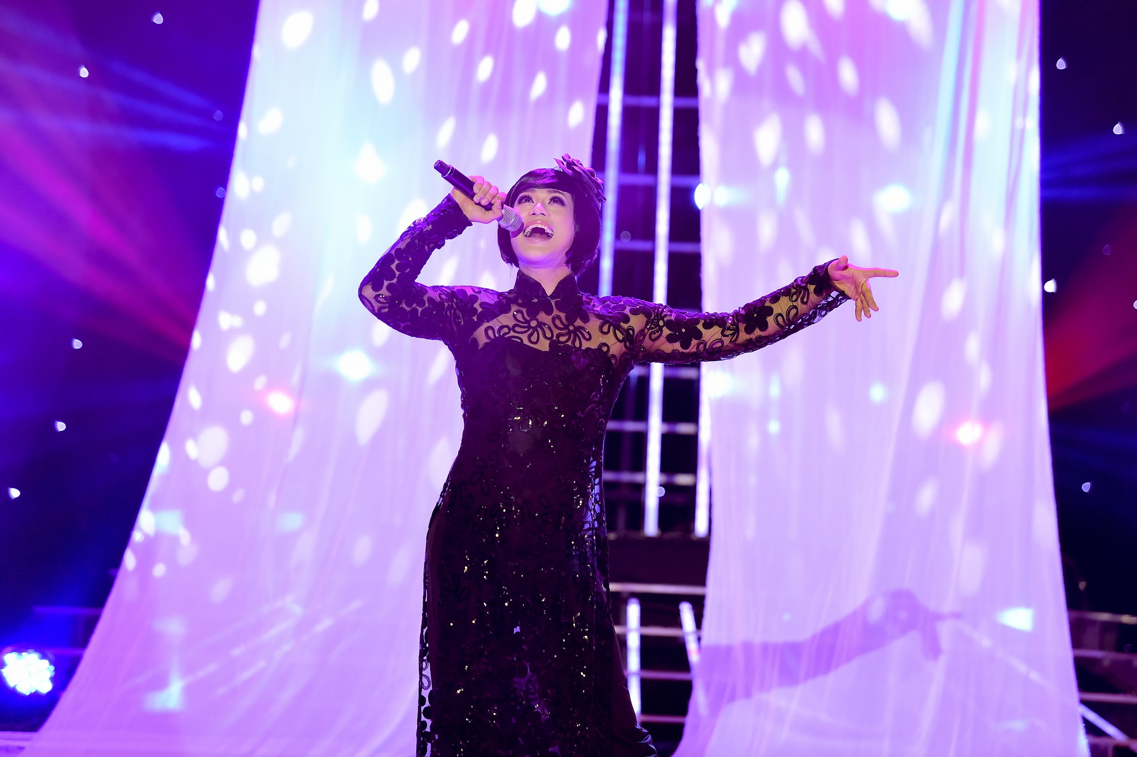 Tap 4 Guong mat than quen anh 6