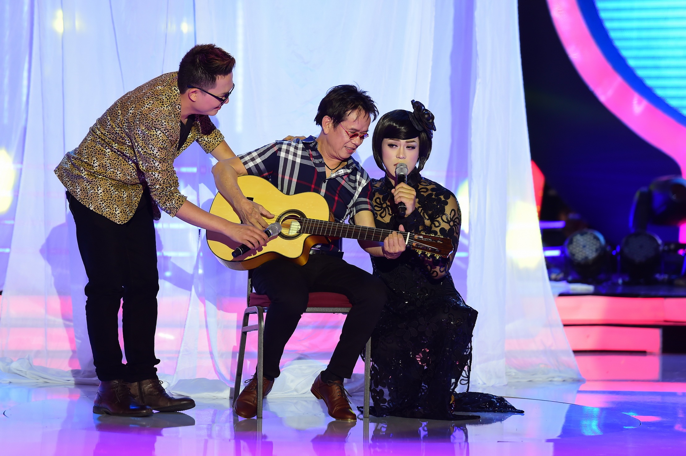 Tap 4 Guong mat than quen anh 8