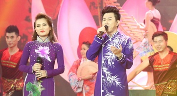 Quoc Dai bi benh, hat pho trong dem chung ket hinh anh