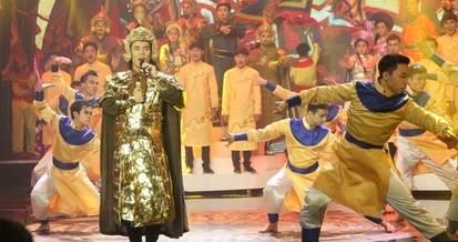 Hoai Linh rung minh vi tiet muc cua Huong phu sa hinh anh