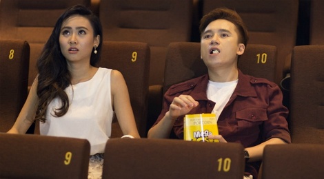 Vi sao Phan Manh Quynh duoc yeu thich tren thi truong so? hinh anh