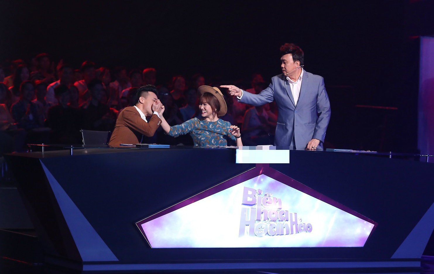 Tap 4 Bien hoa hoan hao anh 4