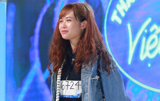 Hot girl Mo Naive - Fly me to the moon hinh anh