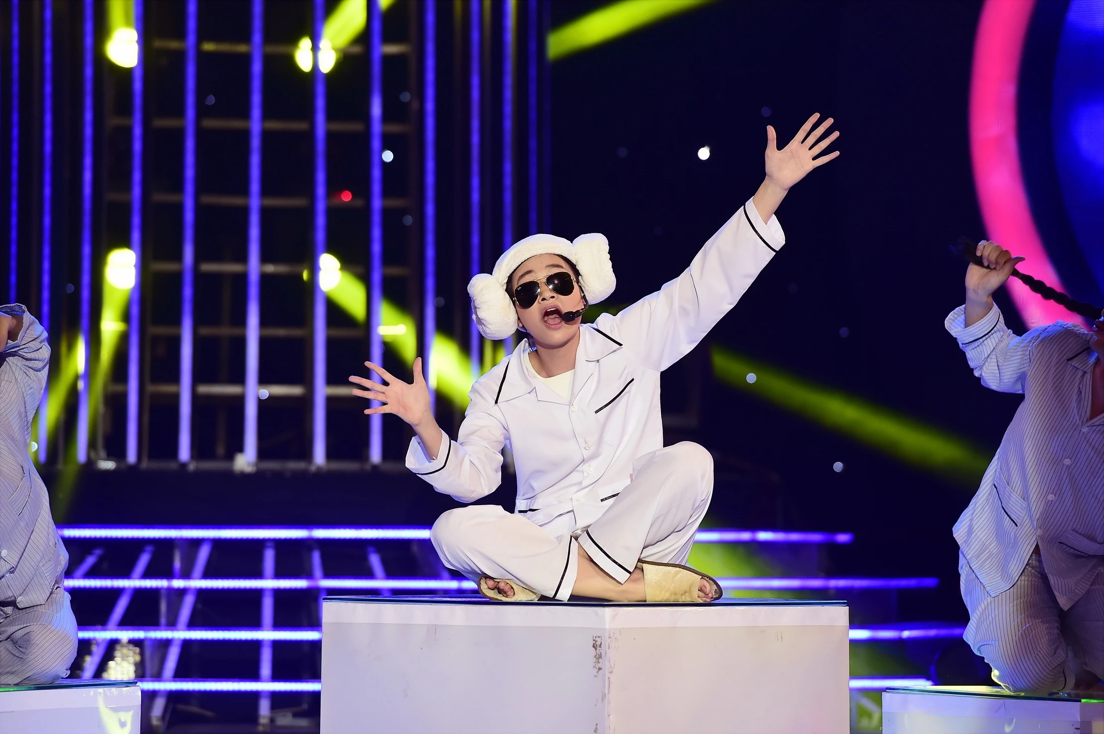 Guong mat than quen tap 6 anh 7