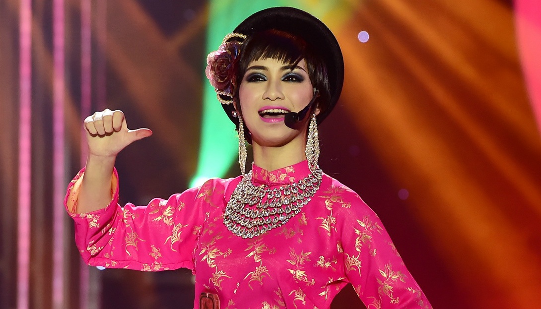 Hoa Minzy hoa than thanh Xuan Lan - Ben cau det lua hinh anh