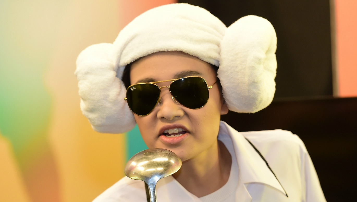 Ha Thuy Anh - Don Nguyen - Ong xa em number 1 hinh anh