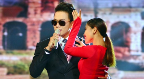 Fan phan doi Thanh Lam, Tung Duong vi loai Bi phien ban Viet hinh anh