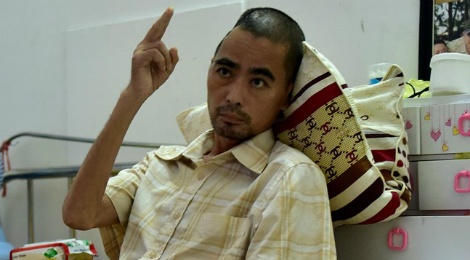 Dien vien Nguyen Hoang nhap vien ghep hop so hinh anh