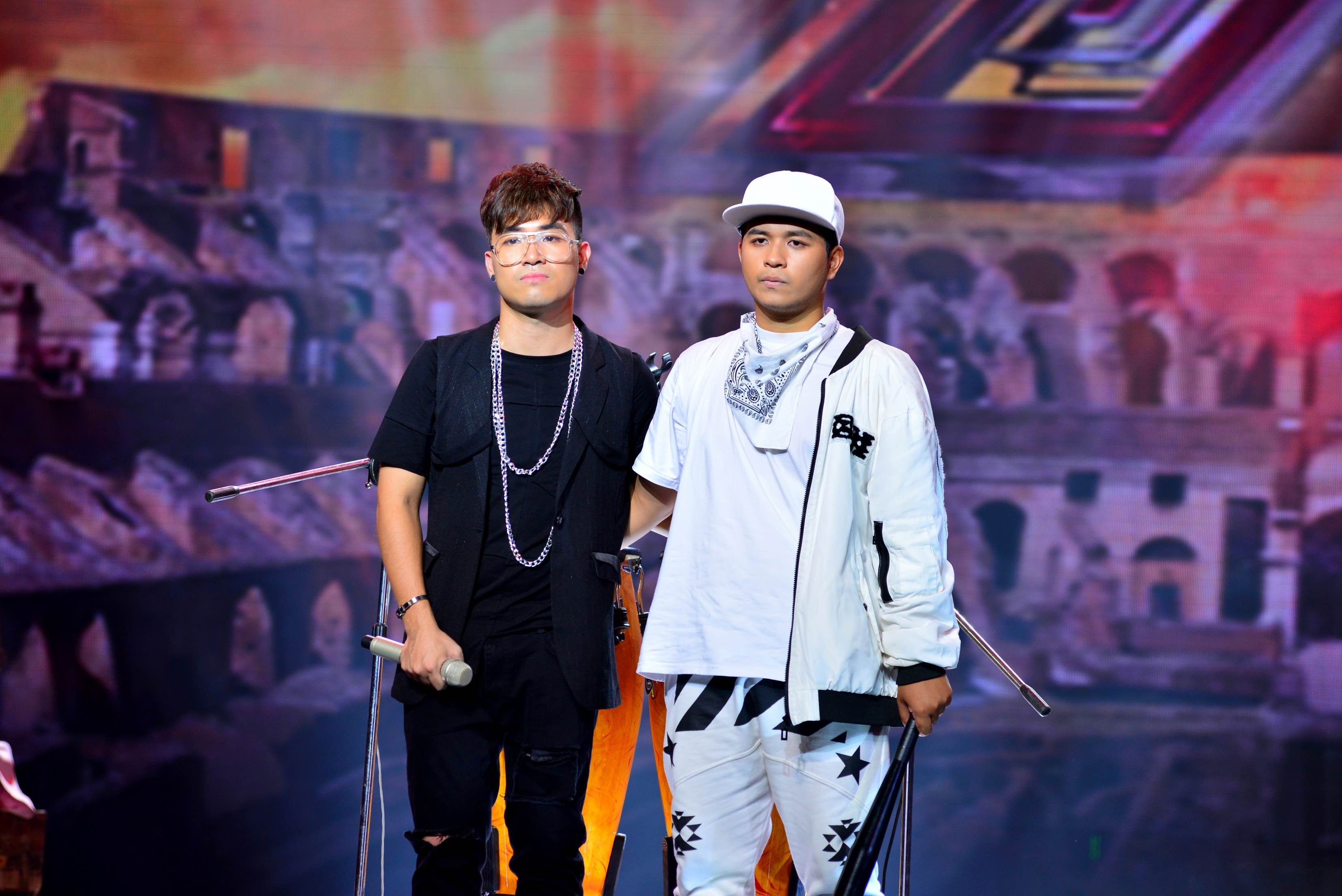 Tap 2 vong Lo dien XFactor anh 5