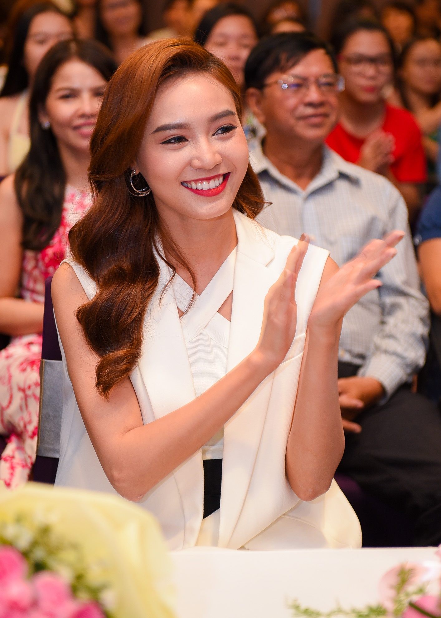 Ra mắt phim truyền hình Nguyệt thực ảnh 5 Ra mat phim truyen hinh Nguyet thuc anh 5