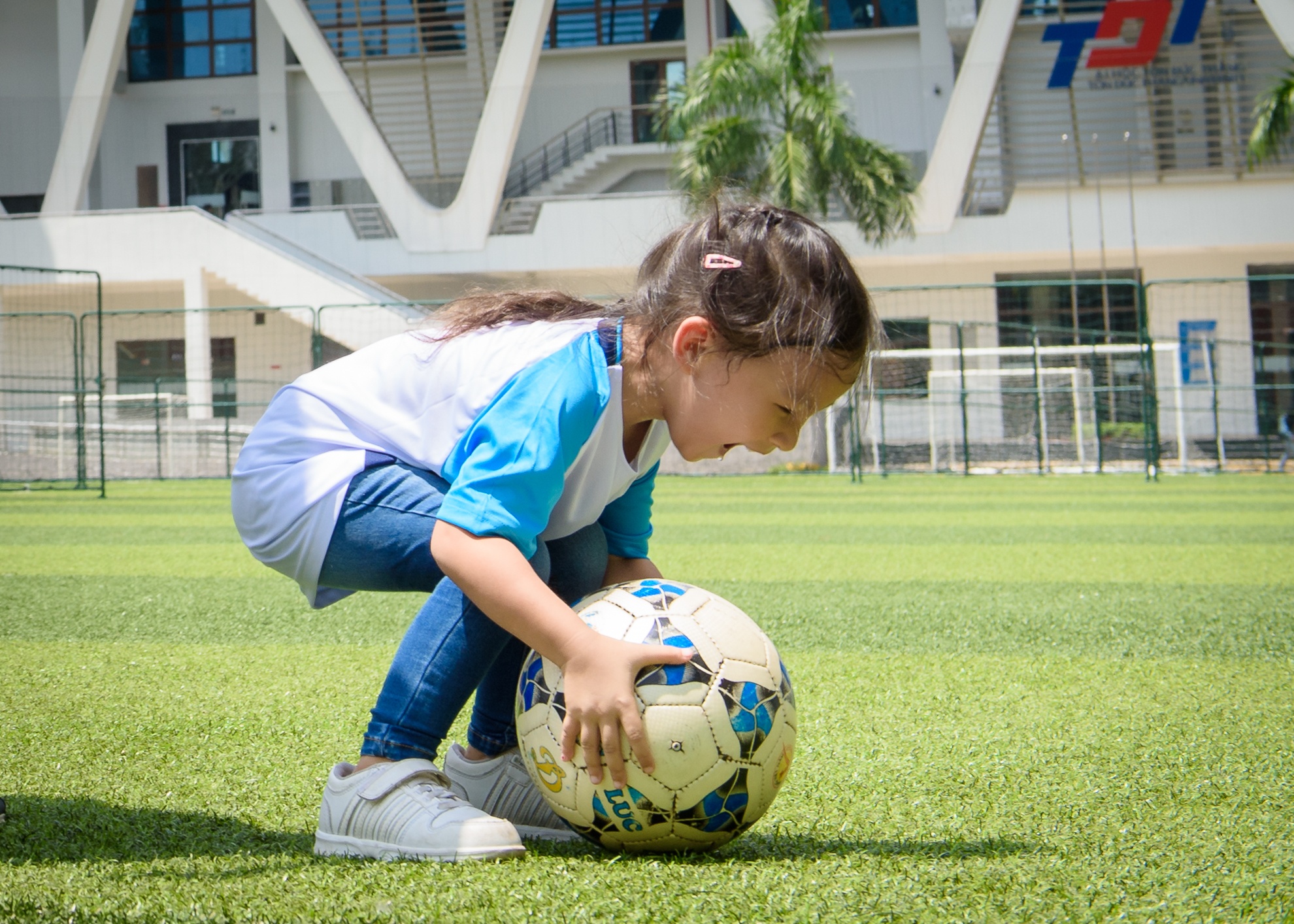 Hoàng Bách cổ vũ Euro 2016 ảnh 9 Hoang Bach co vu Euro 2016 anh 9