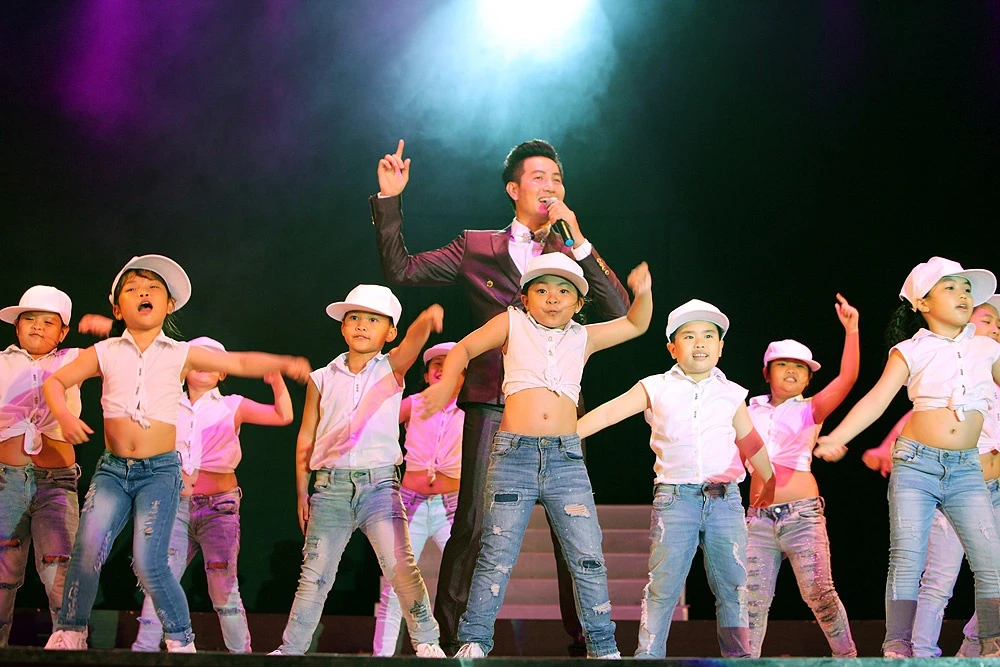 Duy Manh tu choi hat tiep anh 7